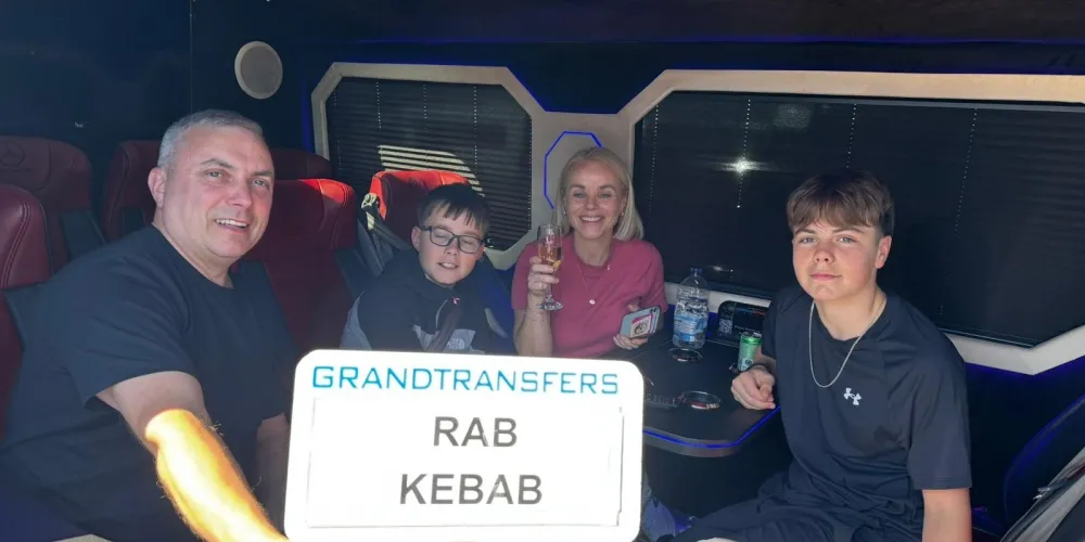 Antalya Airport to Alanya VIP Transfer Mercedes Vito luxury private shuttle service