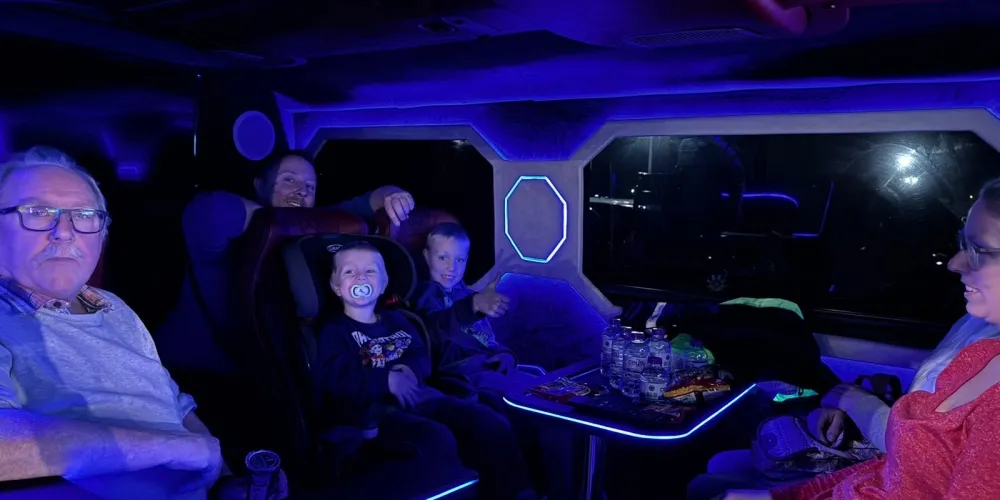 Antalya Flughafen nach Kemer VIP Transfer Mercedes Vito Luxus Privattransfer Shuttle Service