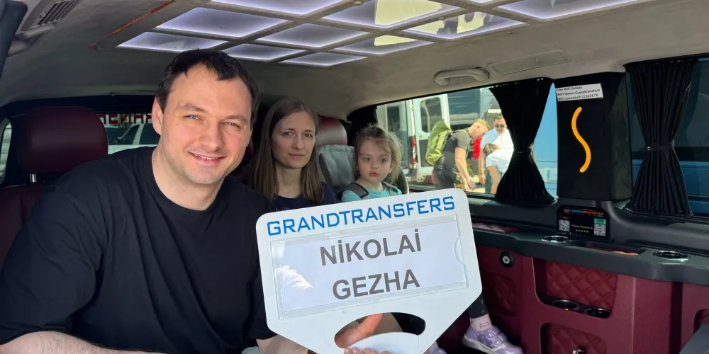 Privater Transfer vom Flughafen Antalya zum Lonicera World Hotel in Avsallar