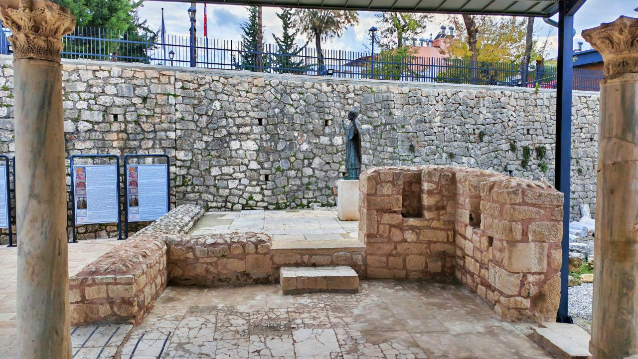 Древний город Мира